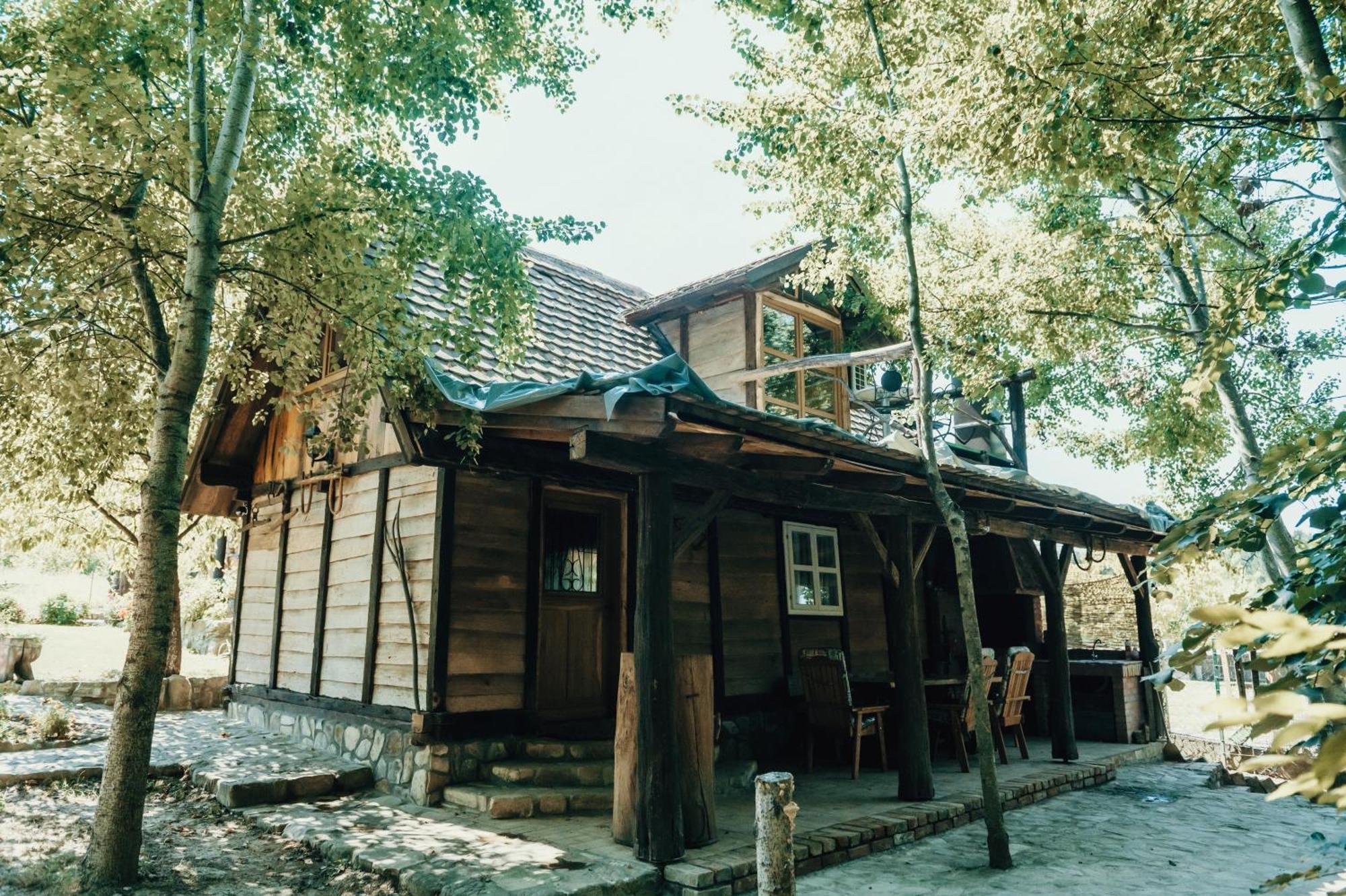 Вилла Magaze De Luxe Gradacac Экстерьер фото